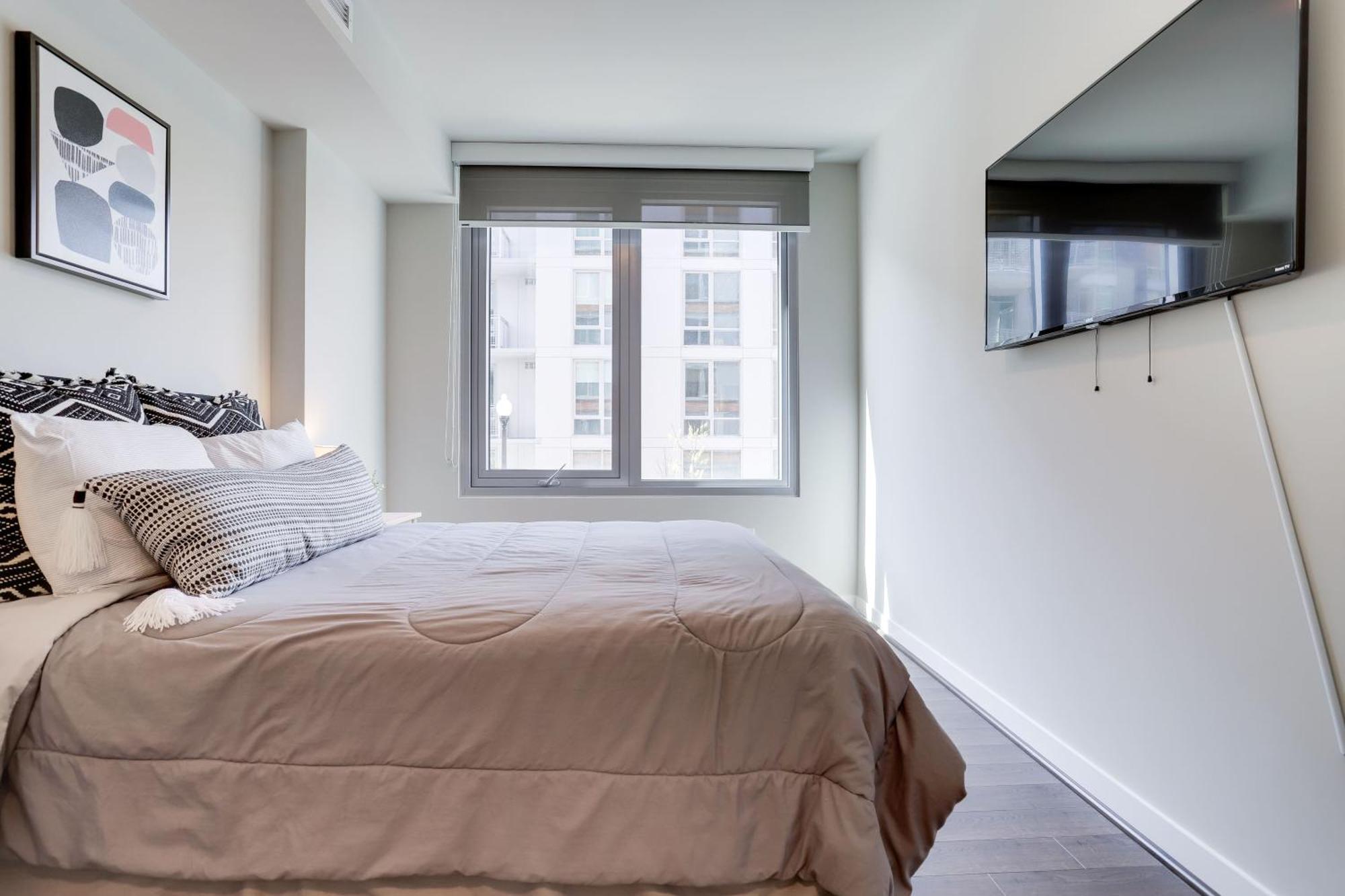 Stylish Condo At Clarendon With Rooftop Views Arlington Exteriör bild