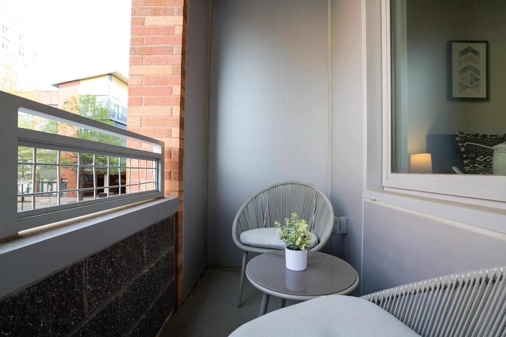 Stylish Condo At Clarendon With Rooftop Views Arlington Exteriör bild